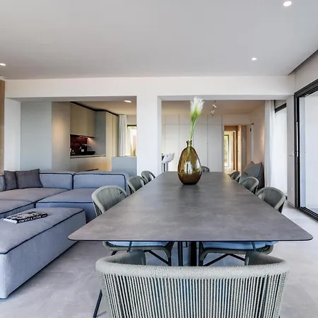 Nest Villa *